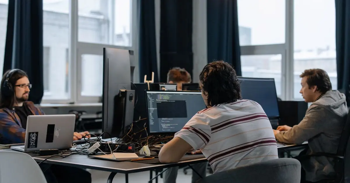 Cómo elegir el software fácil de usar para tu equipo de trabajo