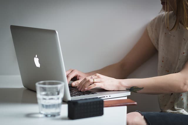 10 beneficios de usar software fácil en tu negocio